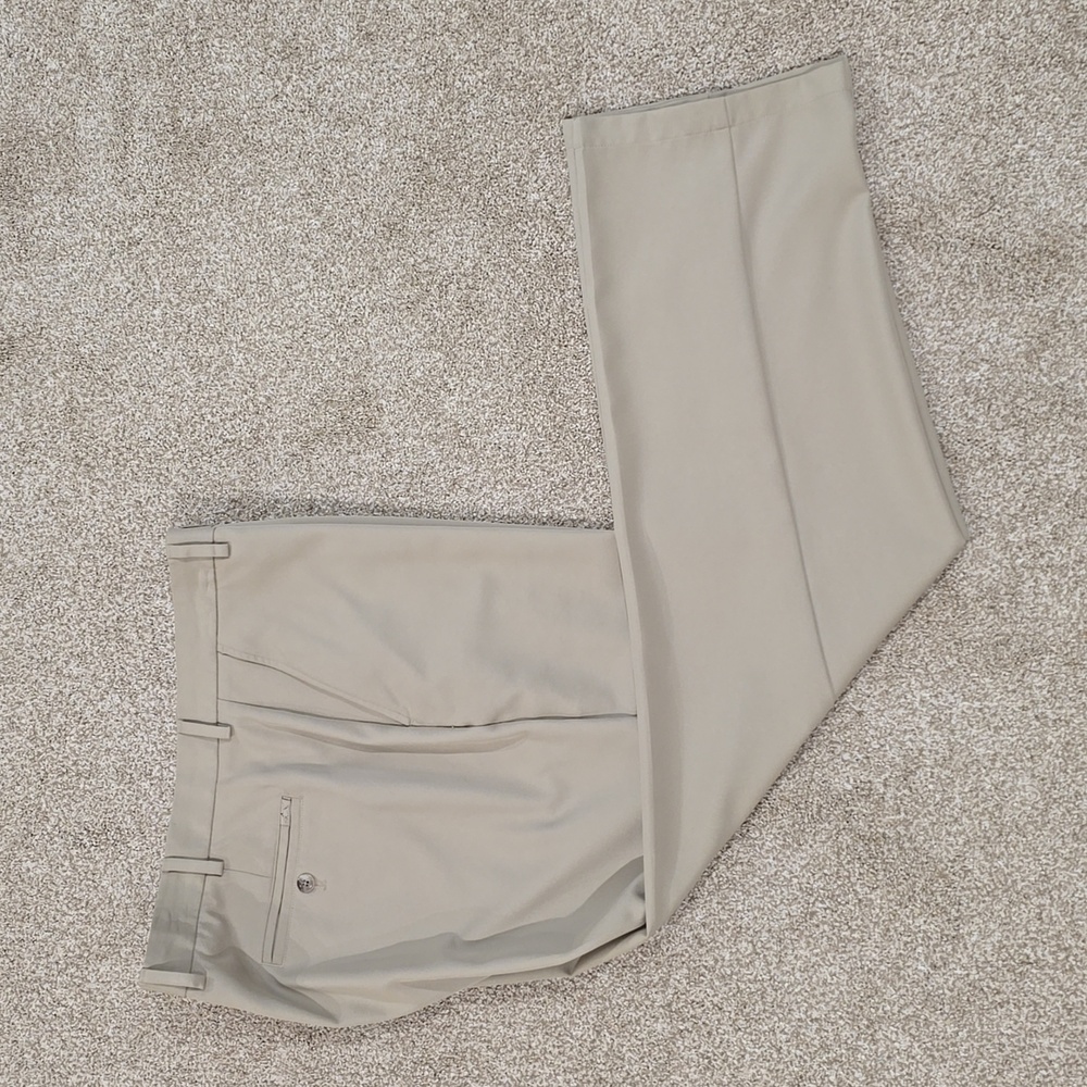 Greg Norman Khaki Slacks (42x30)
